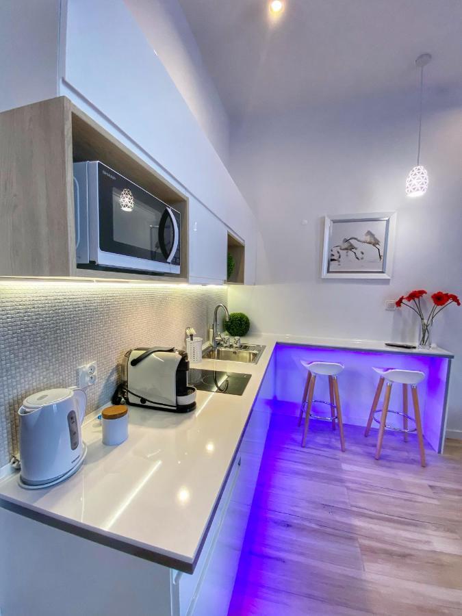 Apartament Bialy Z Jacuzzi 크라쿠프 외부 사진